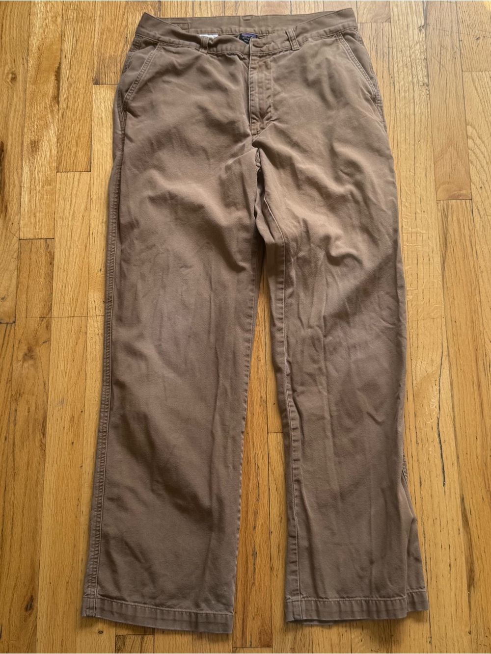 Patagonia Men's Tan Chino Pants